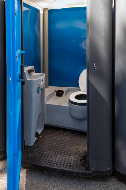 Best Best portable toilet rental  in Dumas, TX